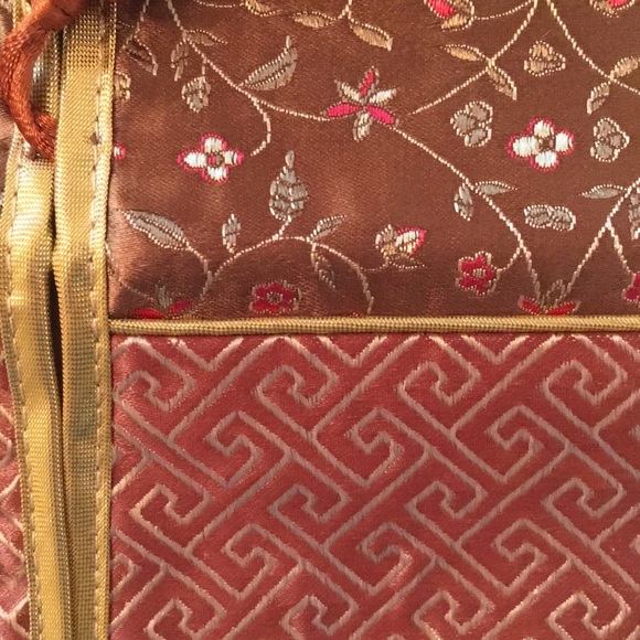 Decorative Tissue Box Cover. New - Picture 11 of 14